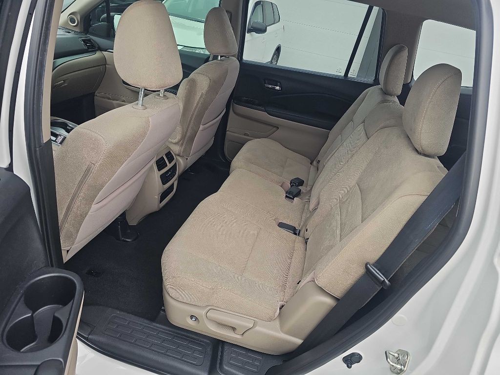2020 Honda Pilot Image 25