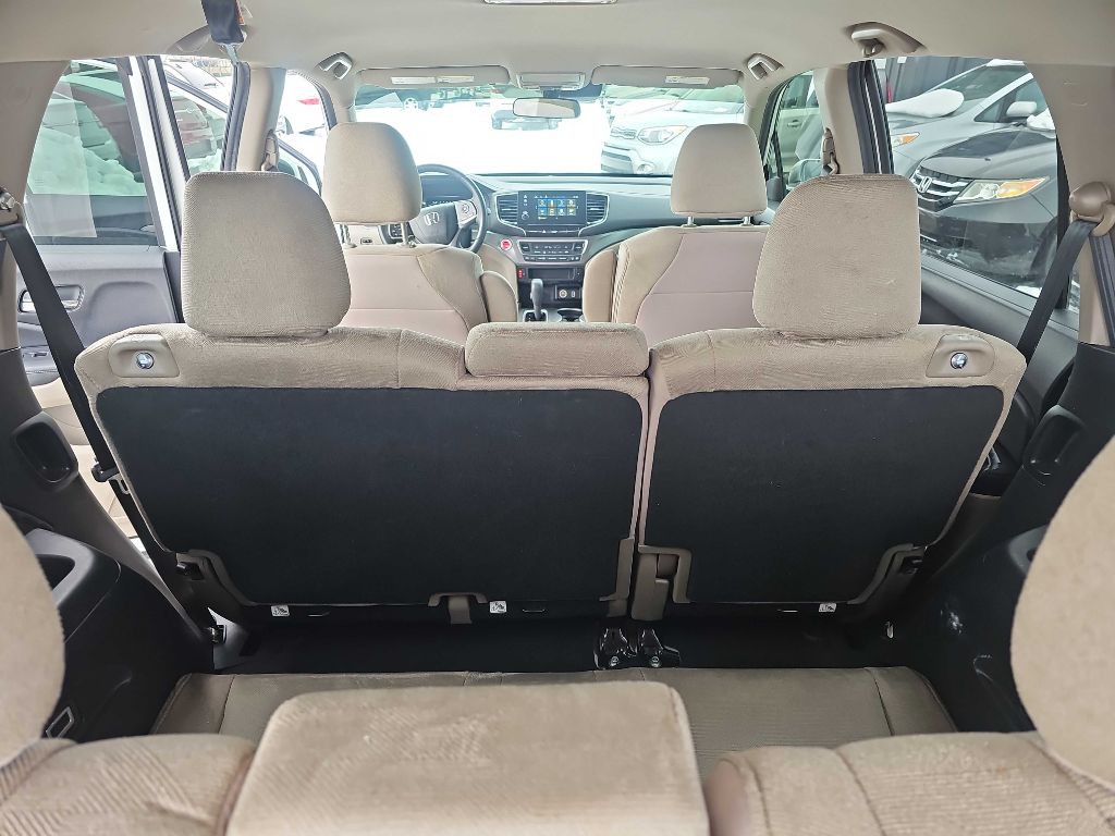 2020 Honda Pilot Image 28