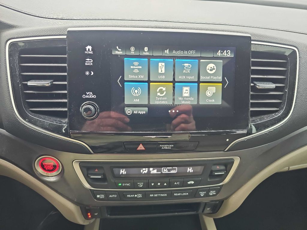 2020 Honda Pilot Image 41