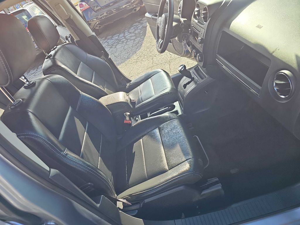 2017 Jeep Patriot Image 25