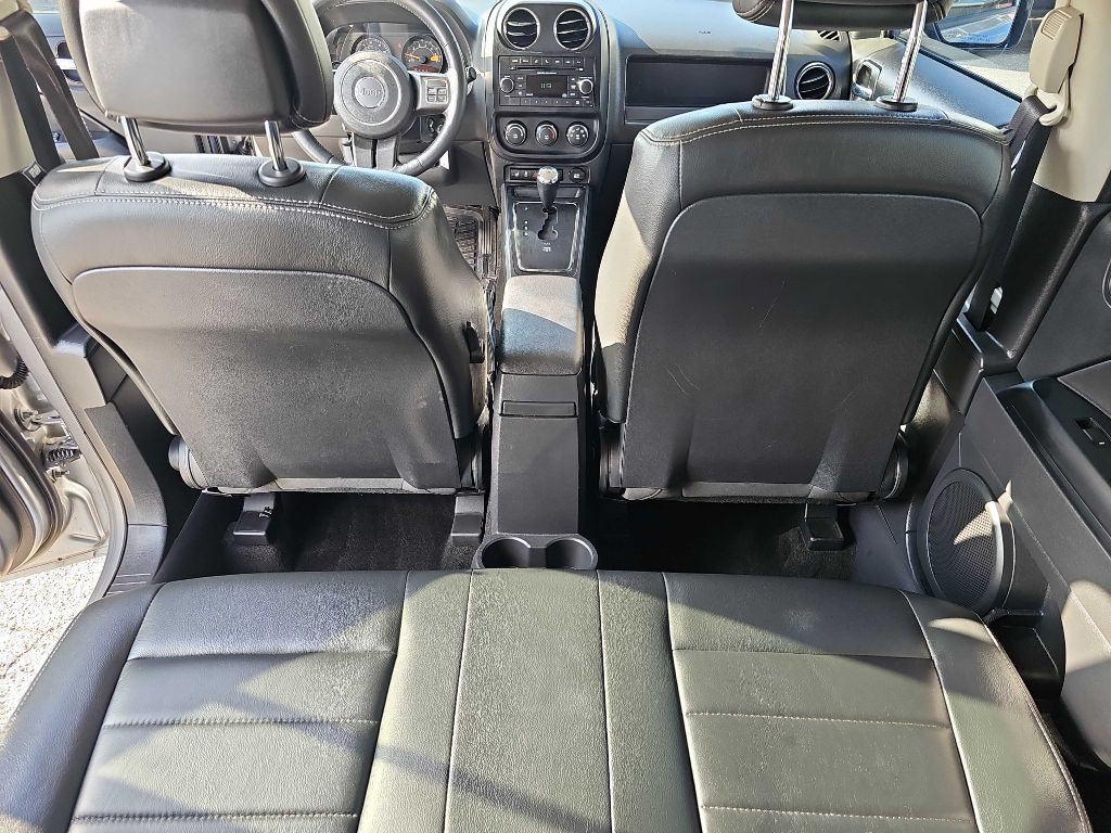 2017 Jeep Patriot Image 28