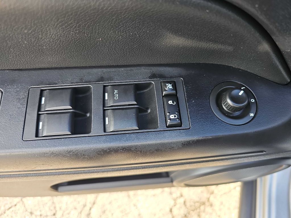 2017 Jeep Patriot Image 31