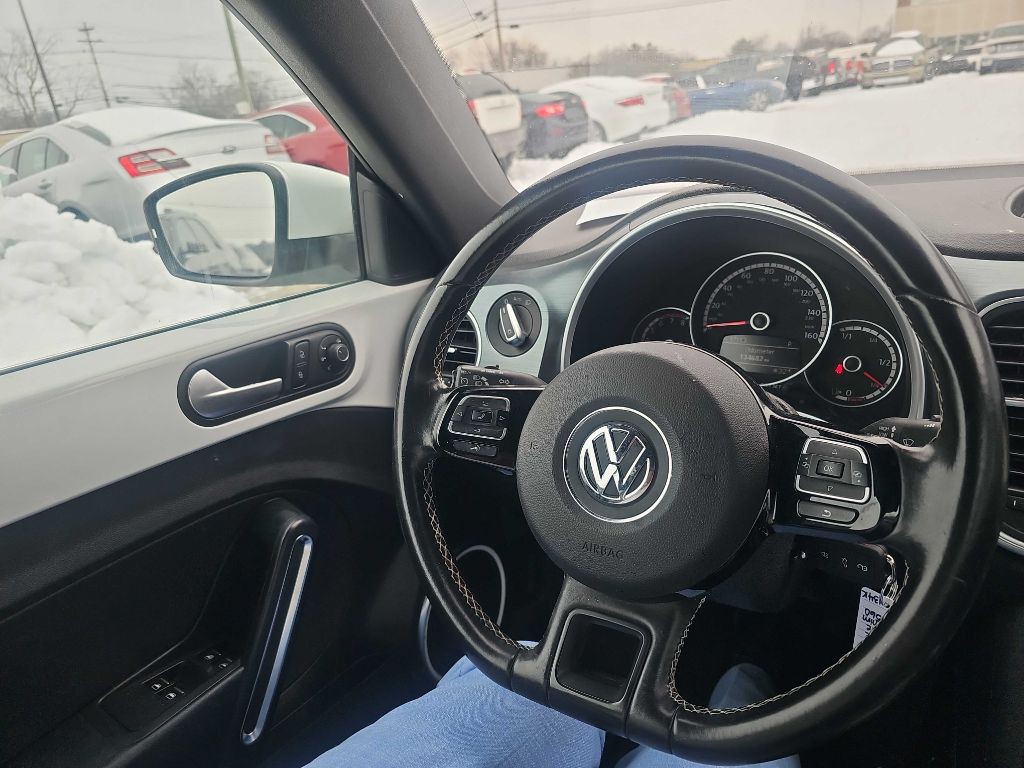 2016 Volkswagen Beetle Image 49