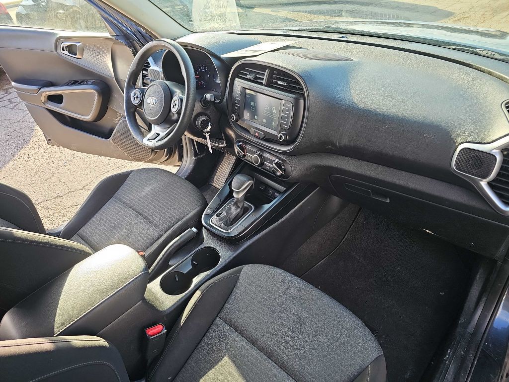 2021 Kia Soul Image 14
