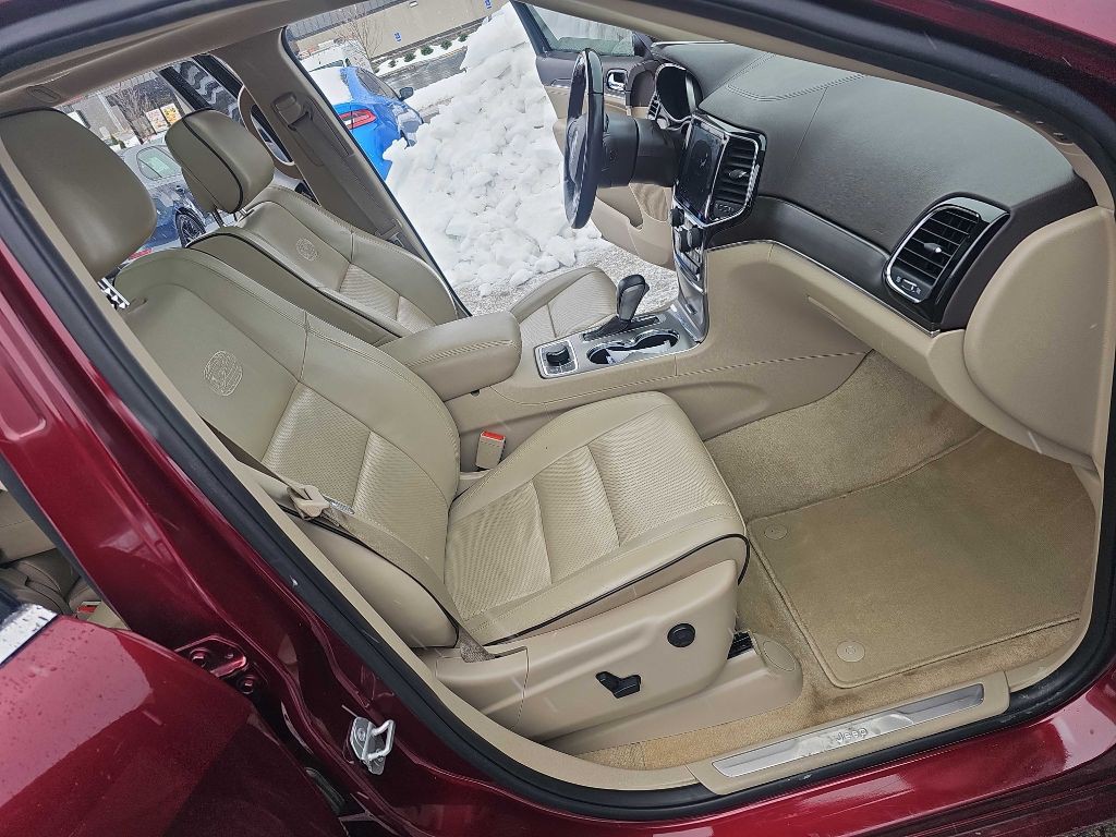 2019 Jeep Grand Cherokee Image 28