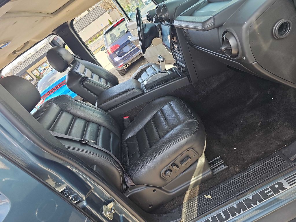 2005 HUMMER H2 Image 24