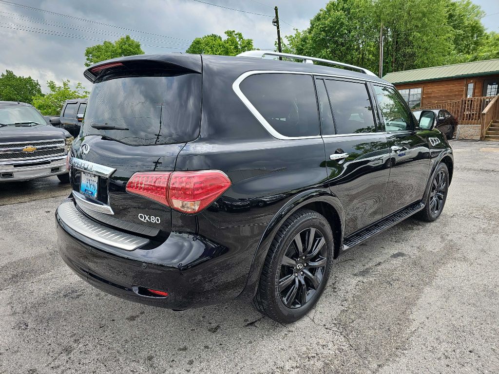 2014 INFINITI QX80 Image 9