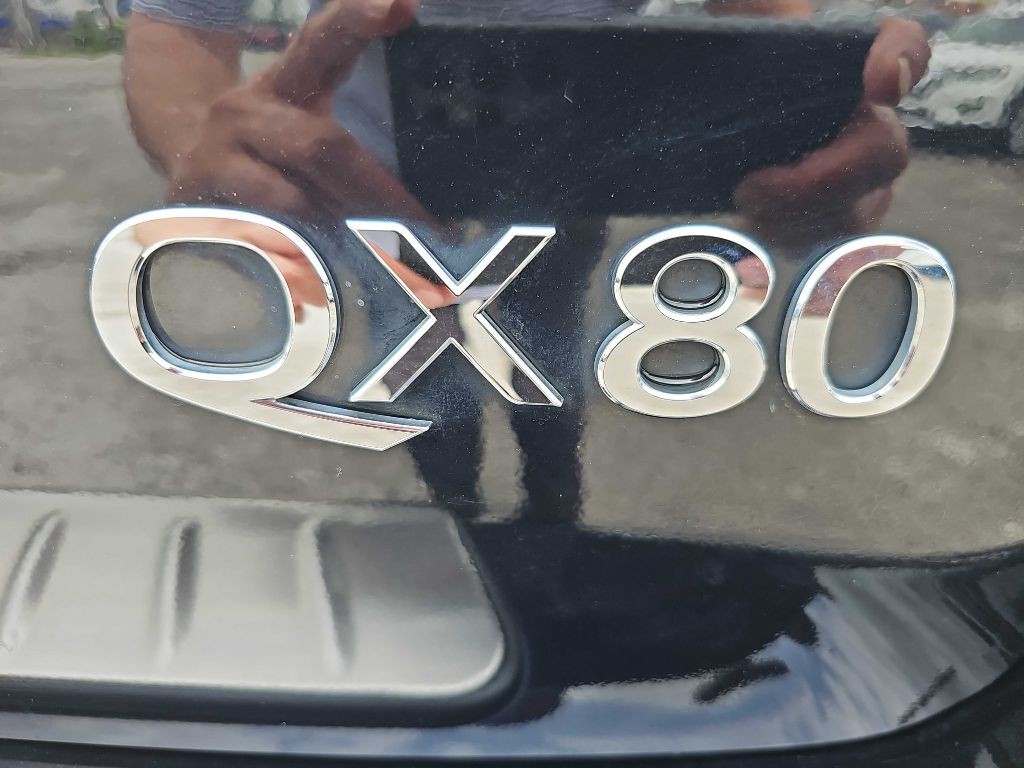 2014 INFINITI QX80 Image 16