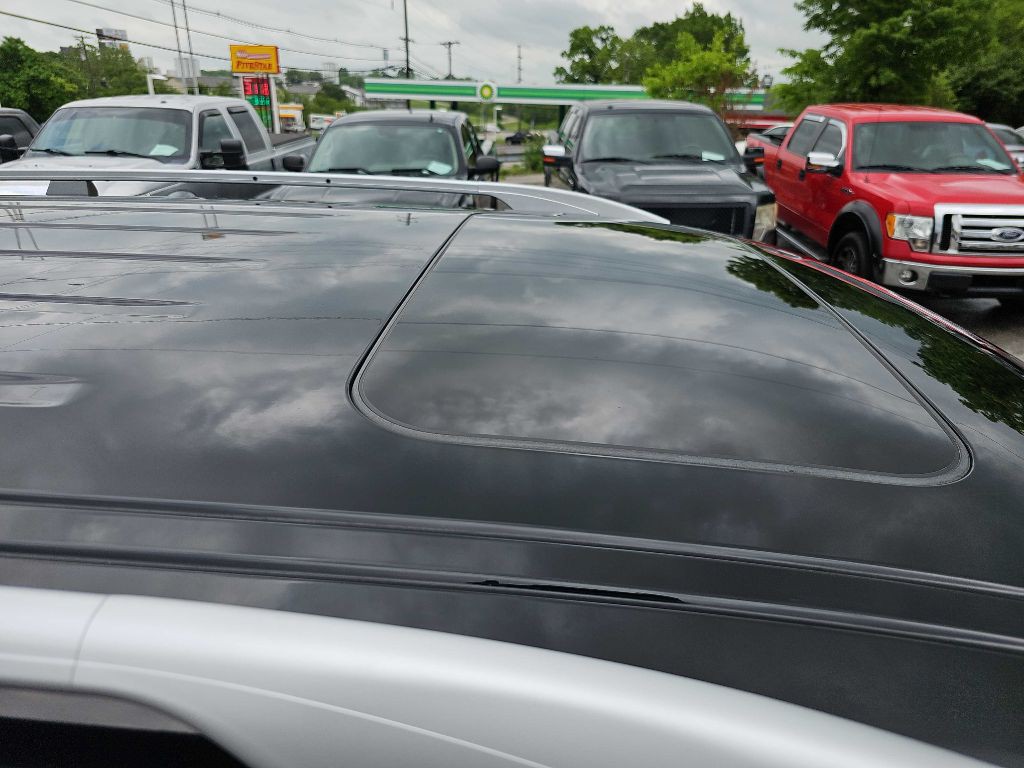 2014 INFINITI QX80 Image 17