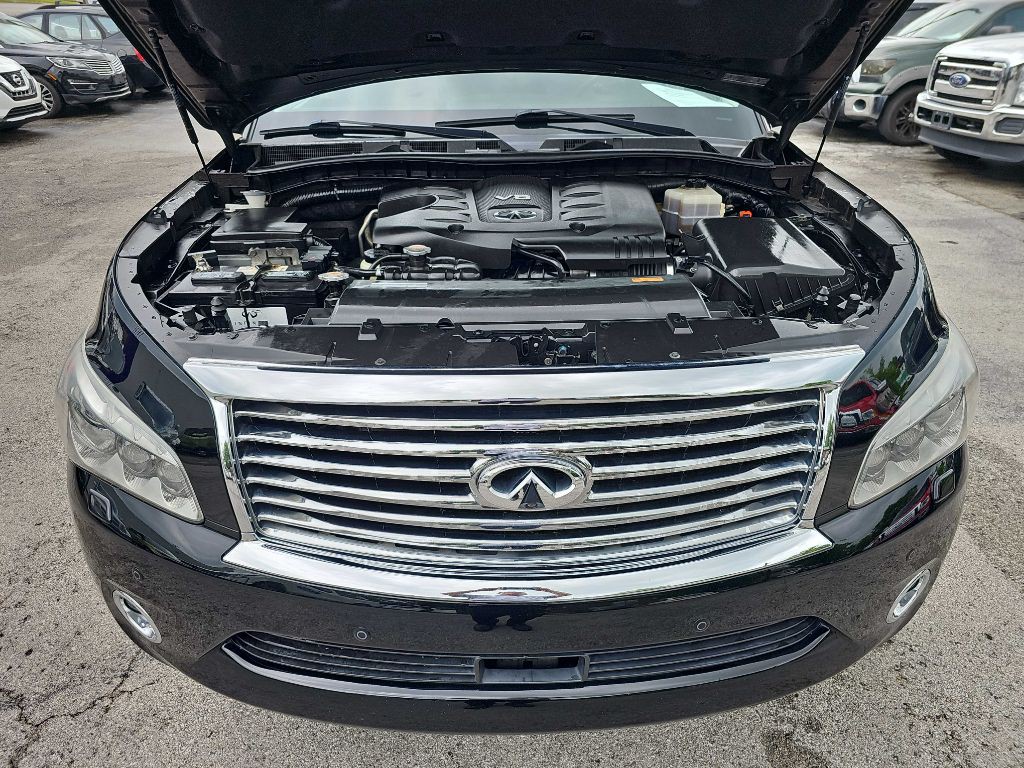 2014 INFINITI QX80 Image 25