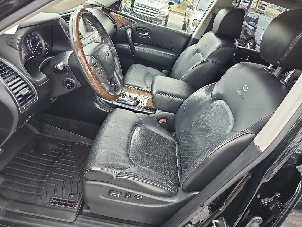 2014 INFINITI QX80 Image 32