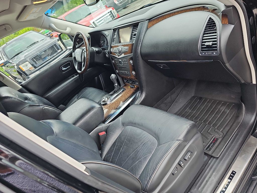 2014 INFINITI QX80 Image 34