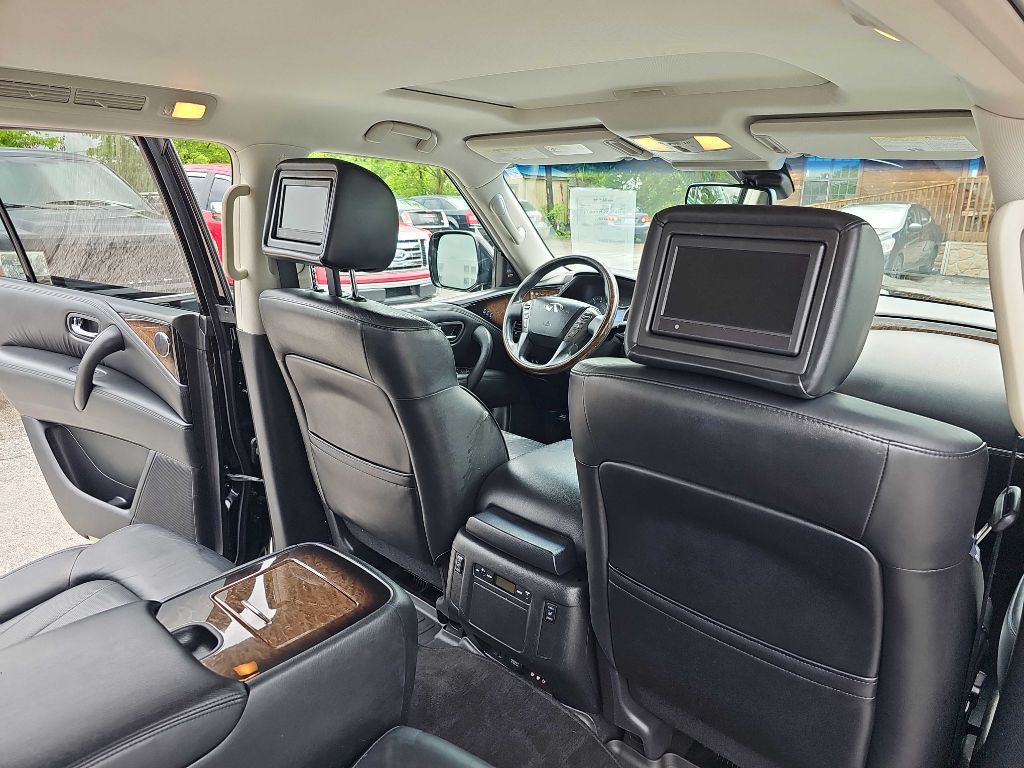 2014 INFINITI QX80 Image 42