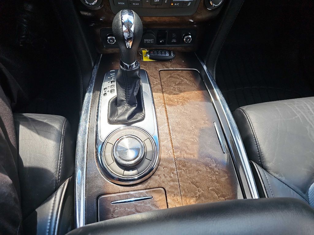 2014 INFINITI QX80 Image 92