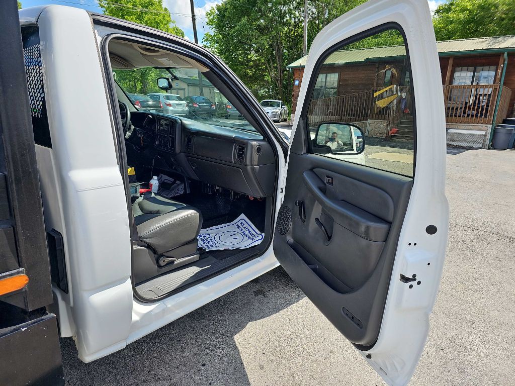 2006 Chevrolet Silverado 1500 Image 17