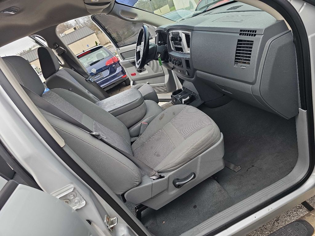 2008 Dodge Ram 1500 Image 24