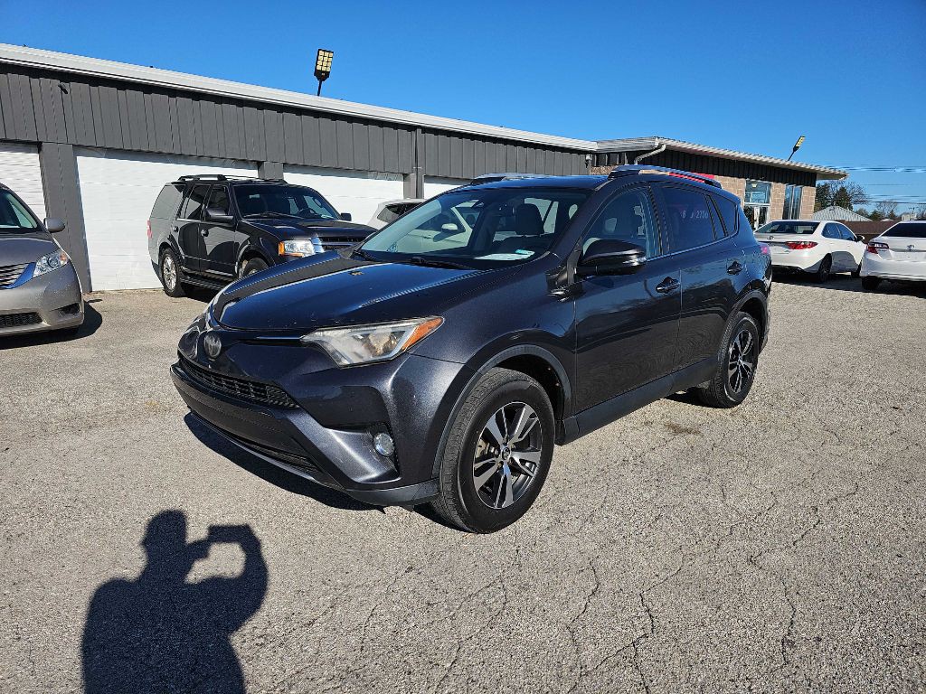 2018 Toyota Rav4 Image 1