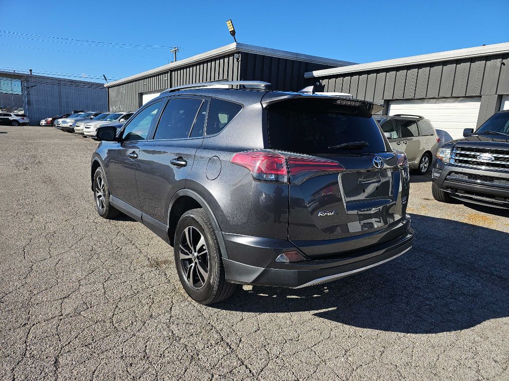 2018 Toyota Rav4 Image 6