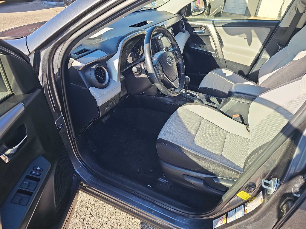 2018 Toyota Rav4 Image 37