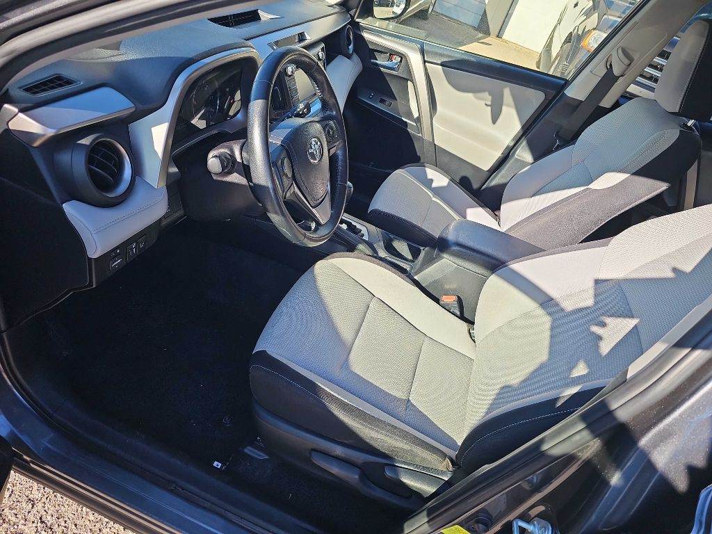 2018 Toyota Rav4 Image 39