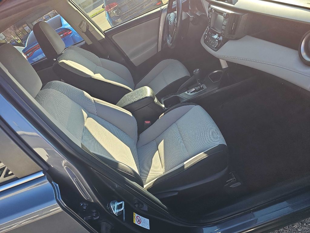 2018 Toyota Rav4 Image 40