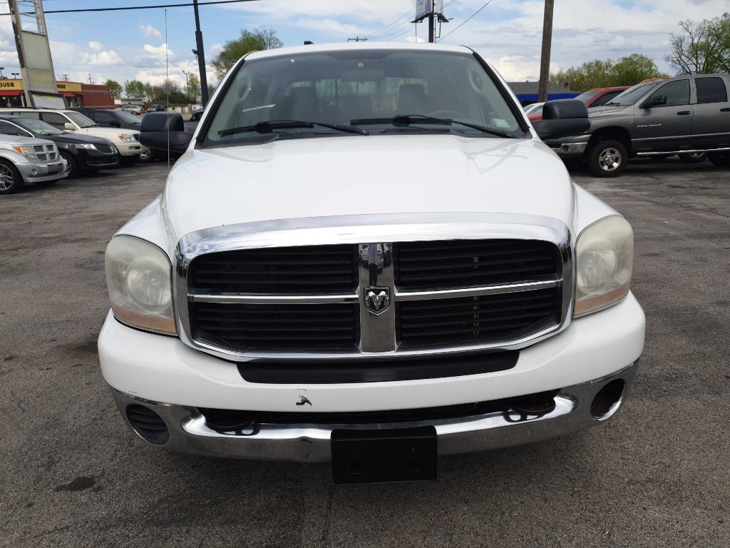 2006 Dodge Ram 2500 Image 2