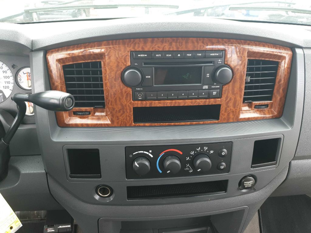 2006 Dodge Ram 2500 Image 33