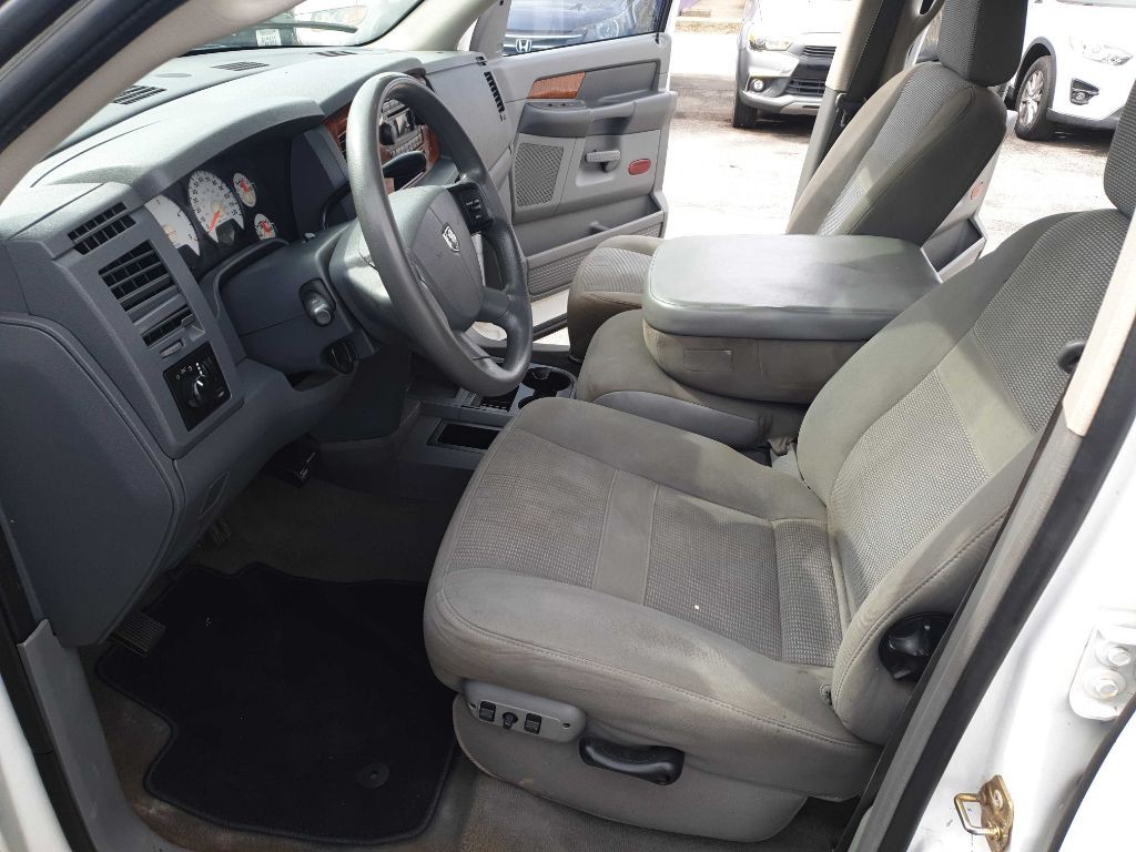 2006 Dodge Ram 2500 Image 36