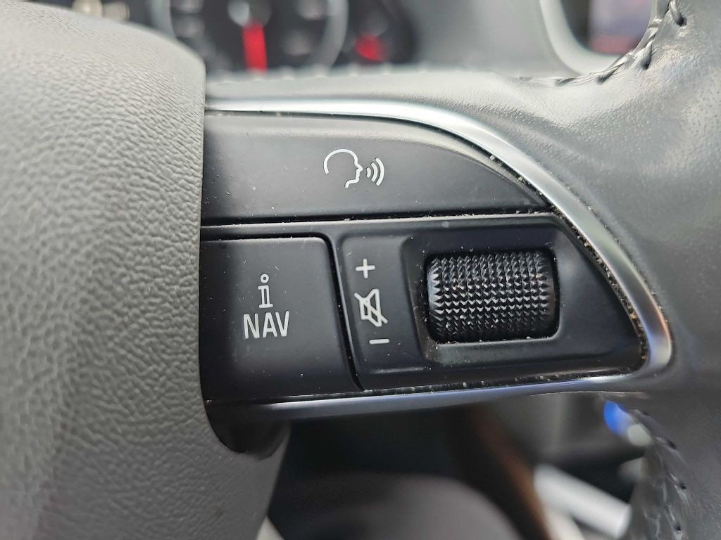 2017 Audi Q5 Image 40