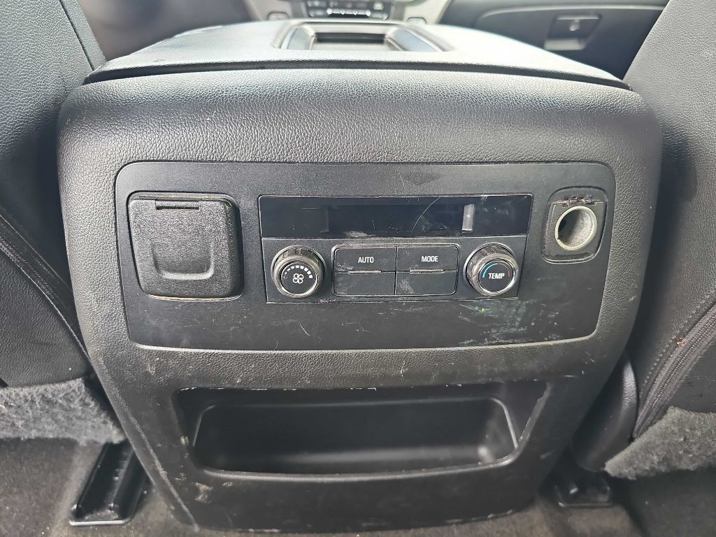 2017 Chevrolet Tahoe Image 35