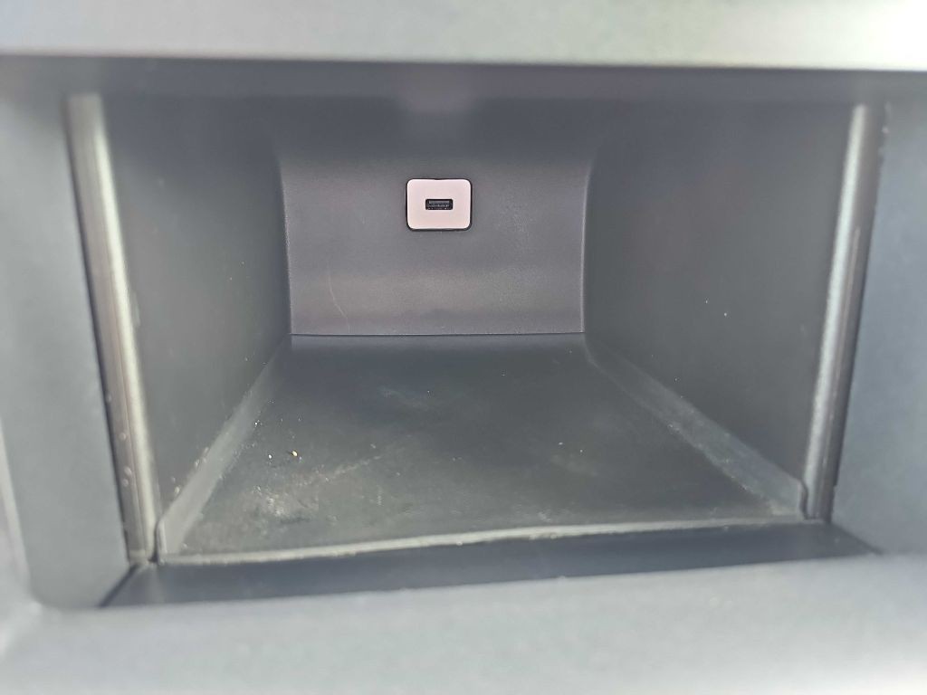 2017 Chevrolet Tahoe Image 60