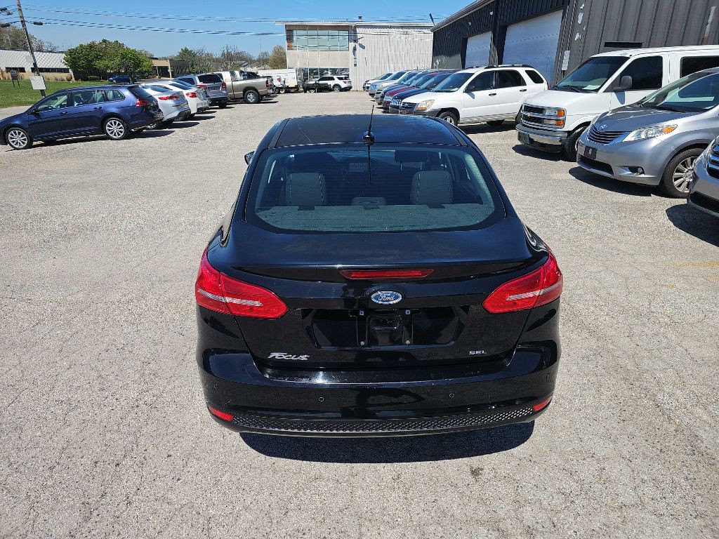 2018 Ford Focus Image 8