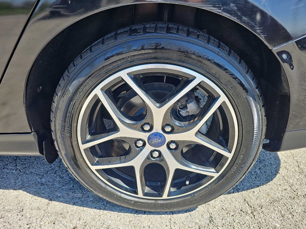 2018 Ford Focus Image 13