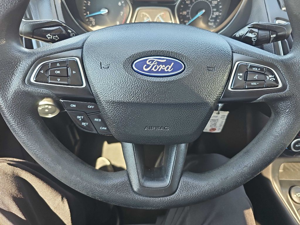 2018 Ford Focus Image 42
