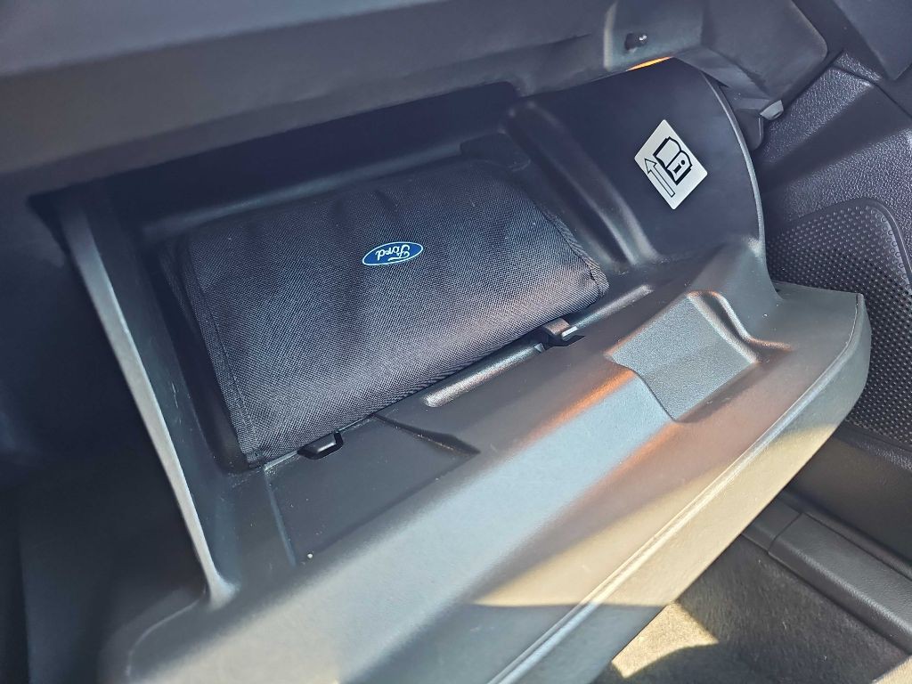 2018 Ford Focus Image 56
