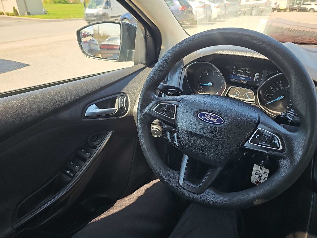 2018 Ford Focus Image 59