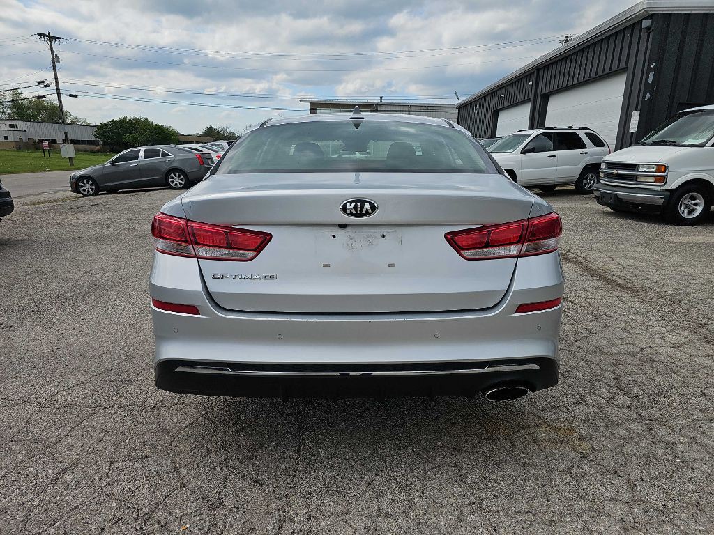 2019 Kia Optima Image 5