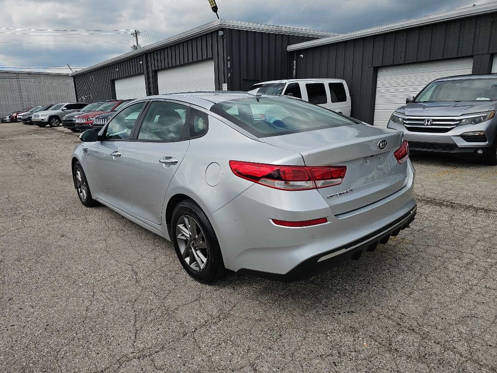 2019 Kia Optima Image 7