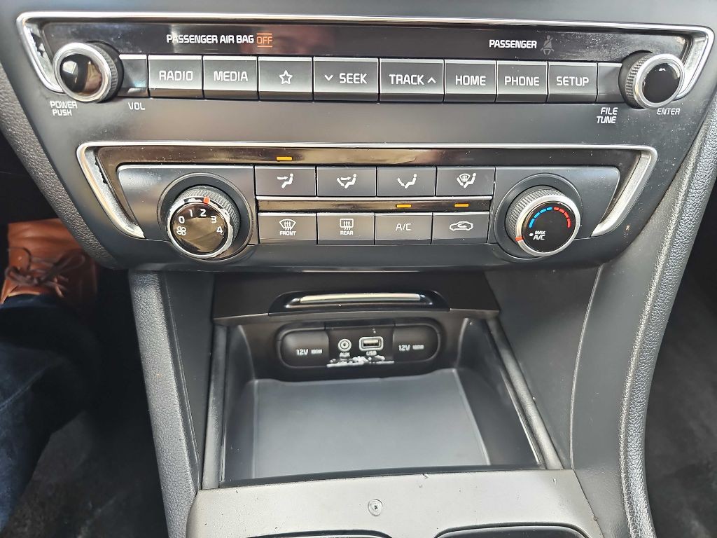 2019 Kia Optima Image 43