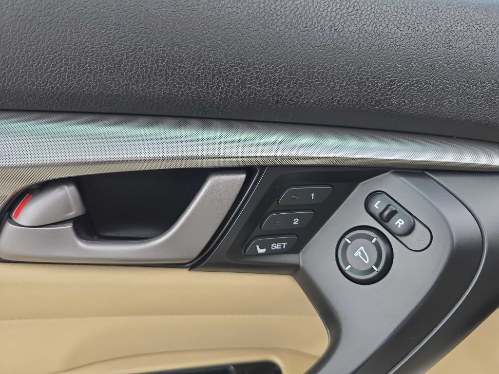 2010 Acura TL Image 42