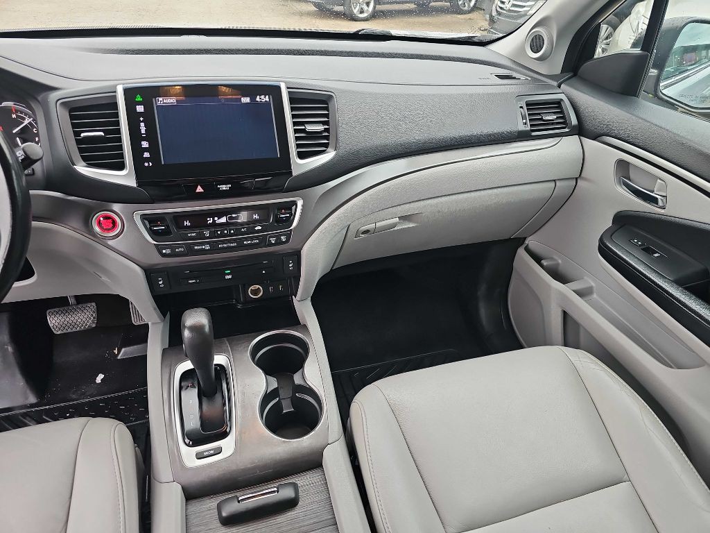 2016 Honda Pilot Image 30