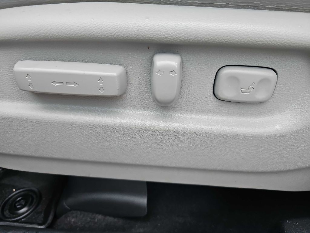 2016 Honda Pilot Image 32