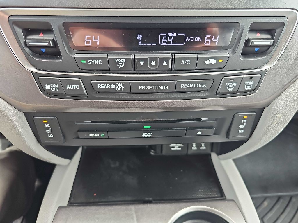 2016 Honda Pilot Image 38