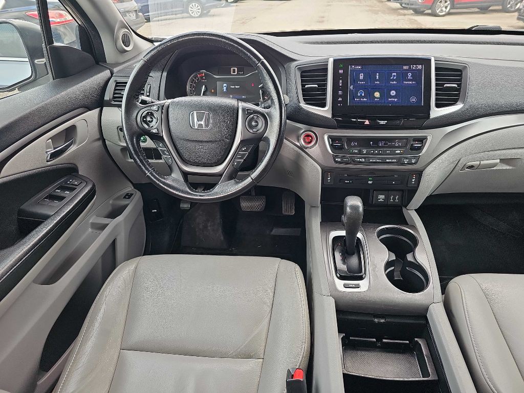 2016 Honda Pilot Image 56