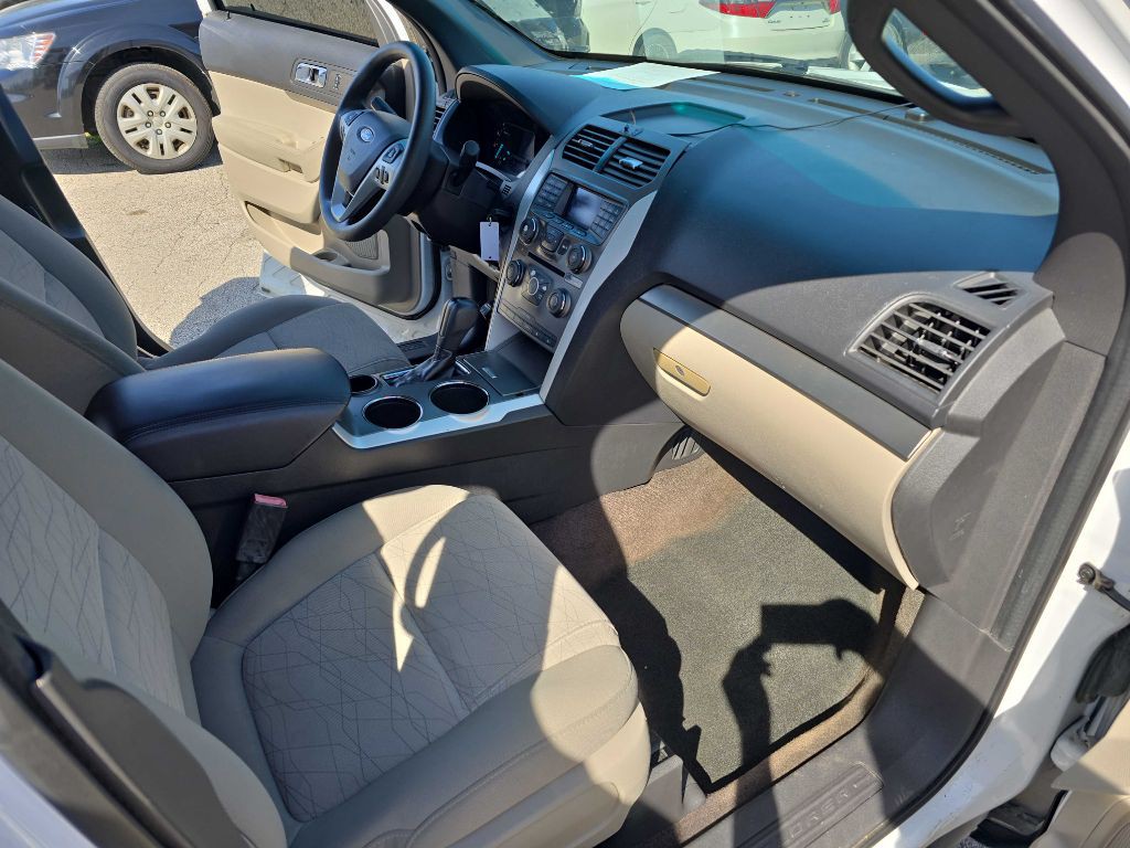 2014 Ford Explorer Image 20