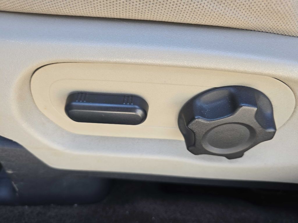 2014 Ford Explorer Image 27