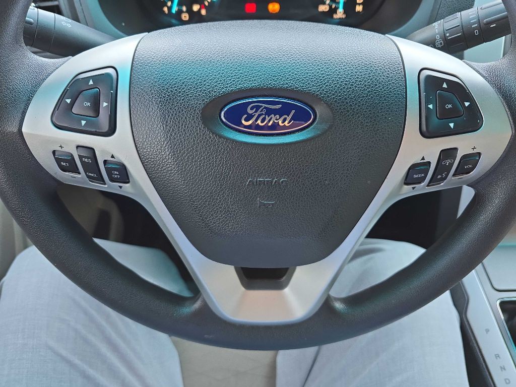 2014 Ford Explorer Image 32