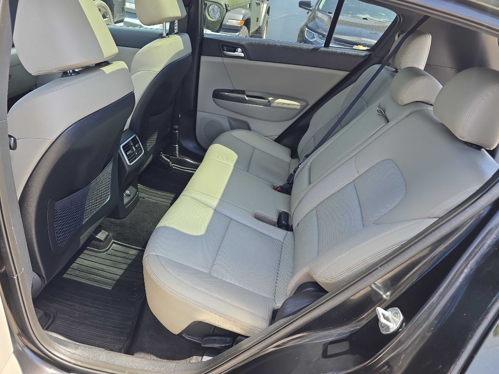 2020 Kia Sportage Image 34