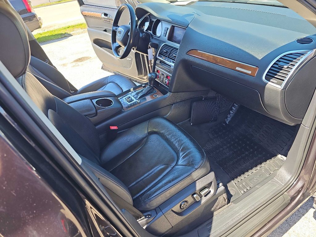 2015 Audi Q7 Image 31