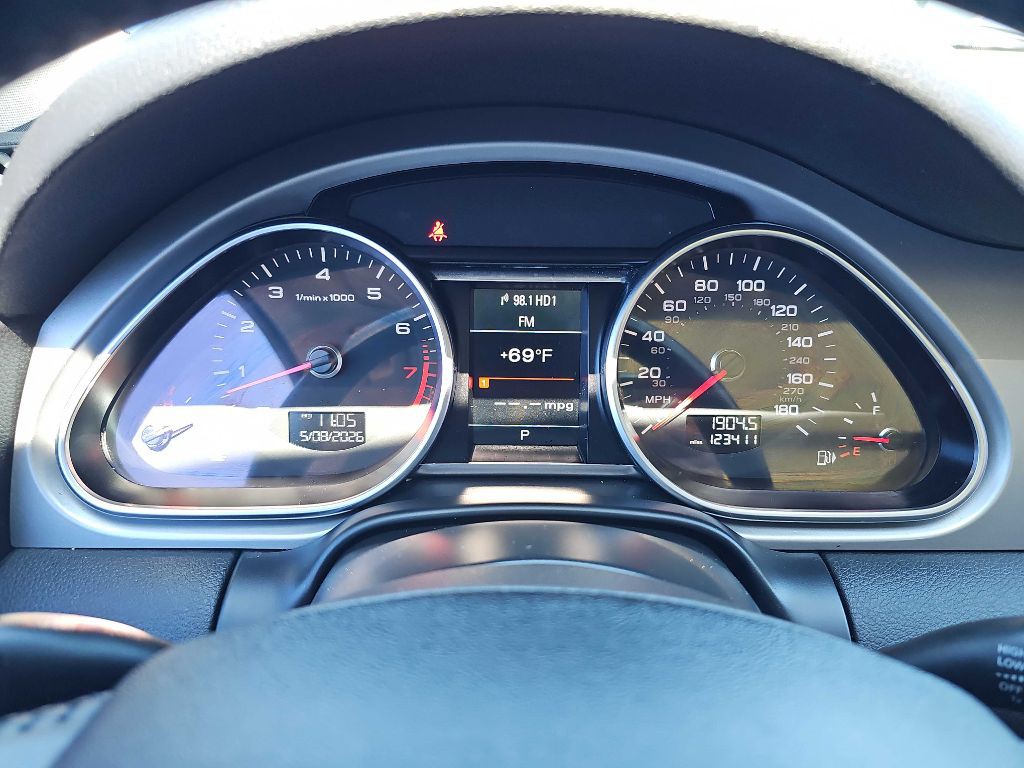 2015 Audi Q7 Image 55